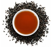 czarna-lisciasta-herbata-z-kenii-kolor-naparu-w-filizance-leo-tea.jpg