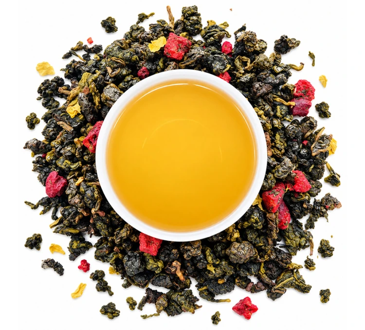 cherry-oolong-zielona-herbata-z-liofilizowana-wisnia-z-naturalnym-aromatem-wisni-kolor-naparu.jpg